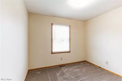 4248 Laurel Rd, Lorain, OH 44055 photo 15
