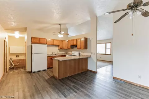 4248 Laurel Rd, Lorain, OH 44055 photo 7