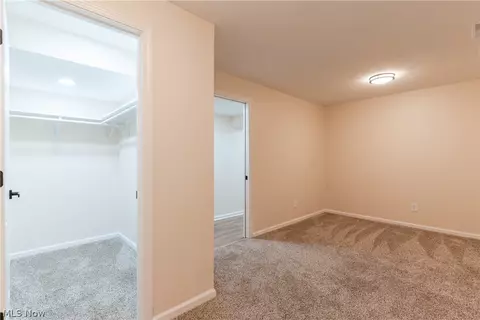 Bedroom - 1707 Arbor St, Wickliffe, OH 44092 photo 4 of 4