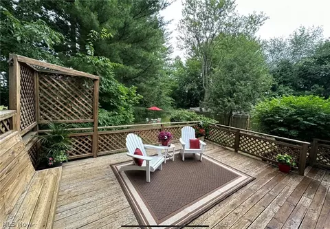 Exterior - 1707 Arbor St, Wickliffe, OH 44092 photo 2 of 4