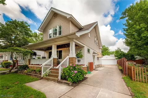 4466 W 12th St, Cleveland, OH 44109