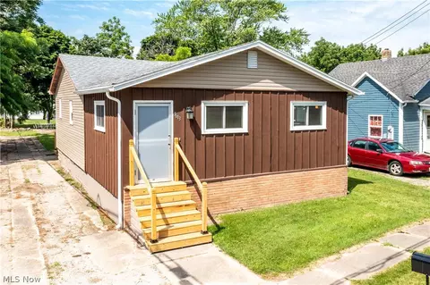 3613 Dill Ave, Sandusky, OH 44870