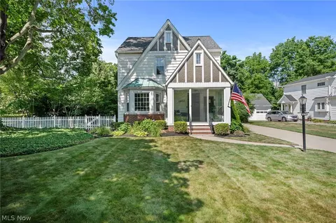 4668 Glenwood Ave, Willoughby, OH 44094