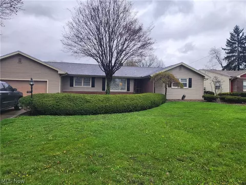 3001 Dade Ave, Liberty, OH 44505