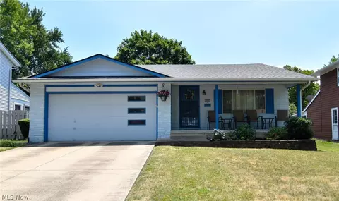 19601 Marwood Ave, Cleveland, OH 44135