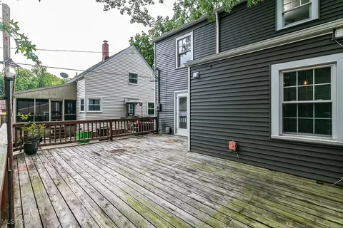 Exterior - 2051 E 226th St, Euclid, OH 44117 photo 3 of 7