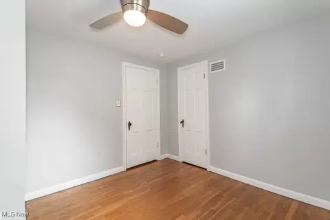 Bedroom - 2051 E 226th St, Euclid, OH 44117 photo 10 of 11