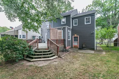 Exterior - 2051 E 226th St, Euclid, OH 44117 photo 4 of 7