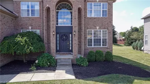 4103 Morley Dr, Aurora, OH 44202 photo 2