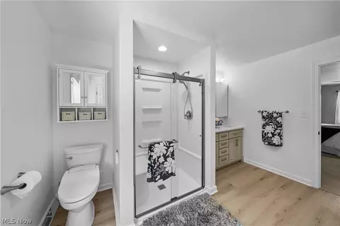 Bath - 7231 Stow Rd, Hudson, OH 44236 photo 2 of 7