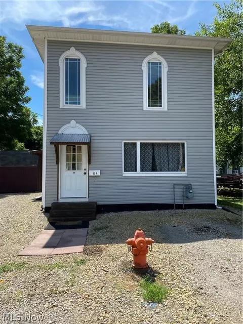 112 1st St, Powhatan Point, OH 43942