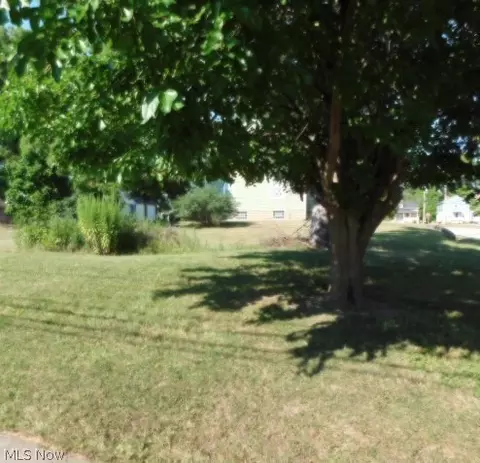 164 Pulaski St, Berea, OH 44017