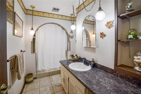 164 Burns Rd, Elyria, OH 44035 photo 21