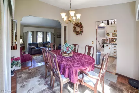 164 Burns Rd, Elyria, OH 44035 photo 6