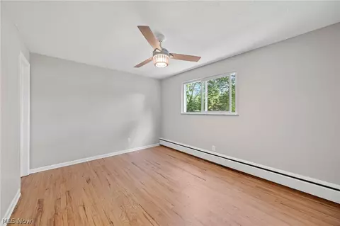 Bedroom - 191 Maplelawn Dr, Berea, OH 44017 photo 7 of 8