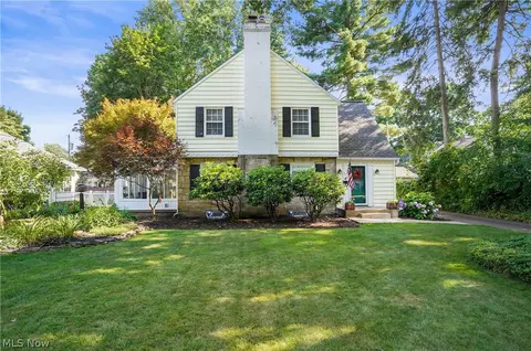 2114 Ayers Ave, Akron, OH 44313
