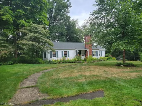Exterior - 7357 Westview Rd, Kent, OH 44240 photo 2 of 3