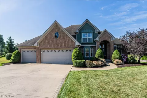 5466 Winter Brook Dr, Valley City, OH 44280