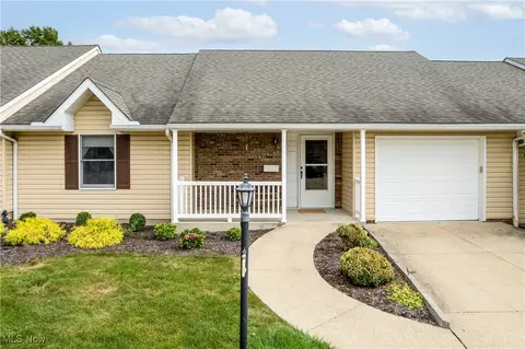 194 Park Place Dr, Wadsworth, OH 44281