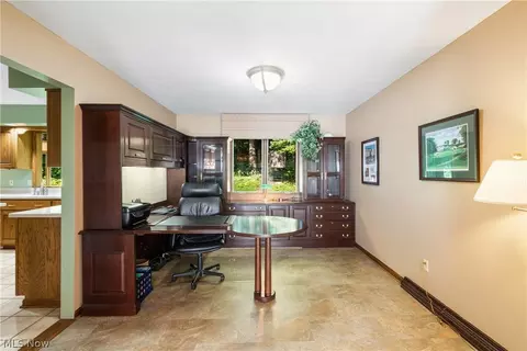 880 Old Spring Rd, Copley, OH 44321 photo 13
