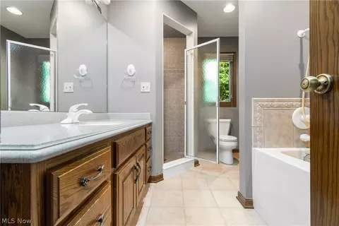 880 Old Spring Rd, Copley, OH 44321 photo 18
