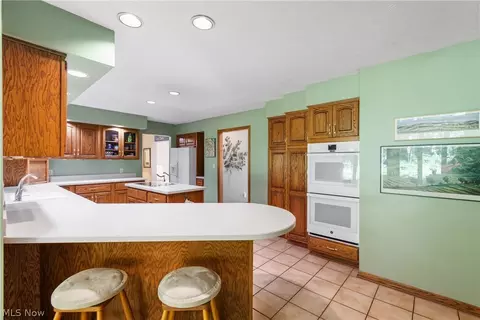880 Old Spring Rd, Copley, OH 44321 photo 10