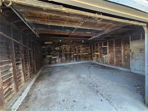 2532 E 38th St, Lorain, OH 44055 photo 22