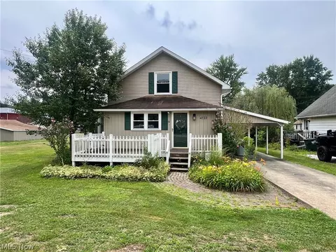4722 Broadway St, Midvale, OH 44653