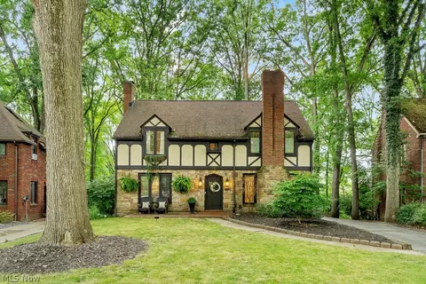 73 Jennette Dr, Boardman, OH 44512