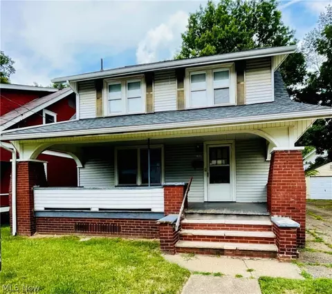 1245 15th St NW, Canton, OH 44703