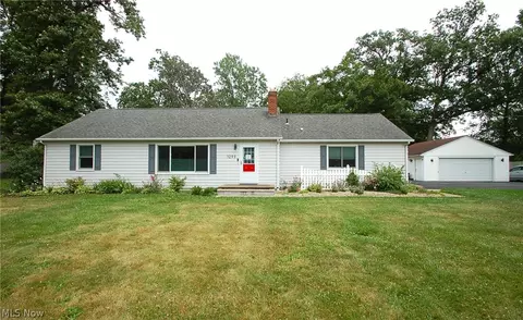 1299 State Rd, Vermilion, OH 44089