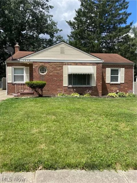 1428 Hartford Ave, Akron, OH 44320