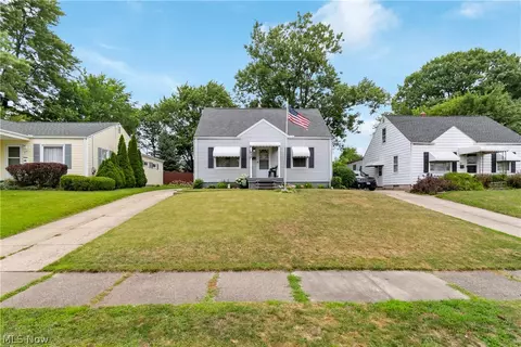635 Prentiss Ave, Akron, OH 44306