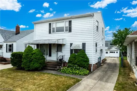 2919 Tuxedo Ave, Parma, OH 44134