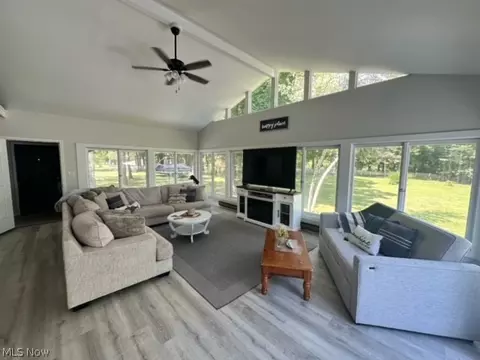 484 Hickery Cir, Willard, OH 44890 photo 27