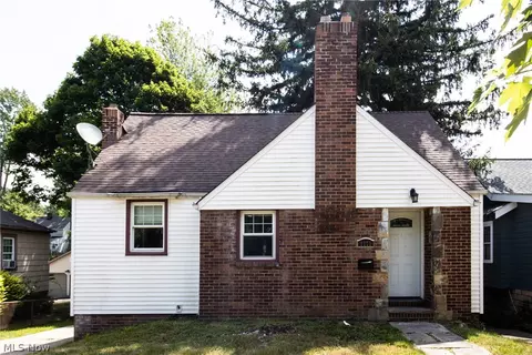 1575 Maplegrove Rd, South Euclid, OH 44121