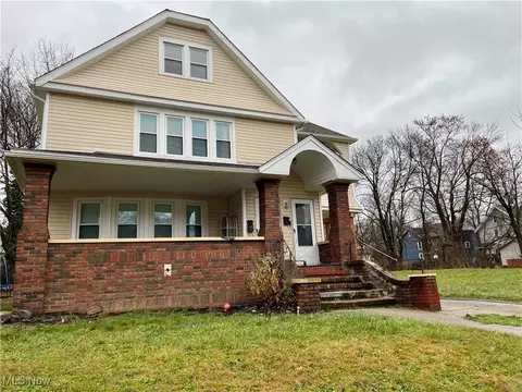 891 Whittier Ave, Akron, OH 44320