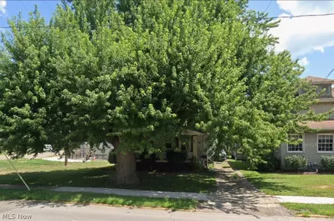 438 Main St, Navarre, OH 44662