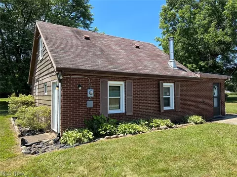 3876 Manilla Ave, Norton, OH 44203