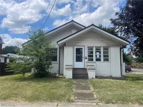 400 Valley St, Minerva, OH 44657