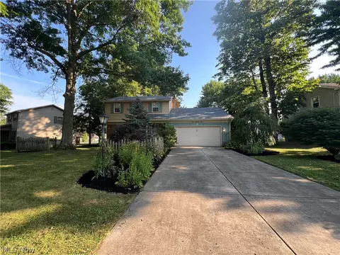 182 Roche Way, Boardman, OH 44512