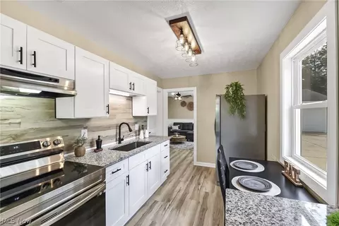 Kitchen - 623 Case Ave, Elyria, OH 44035 photo 1 of 3
