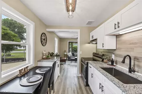 Kitchen - 623 Case Ave, Elyria, OH 44035 photo 3 of 3
