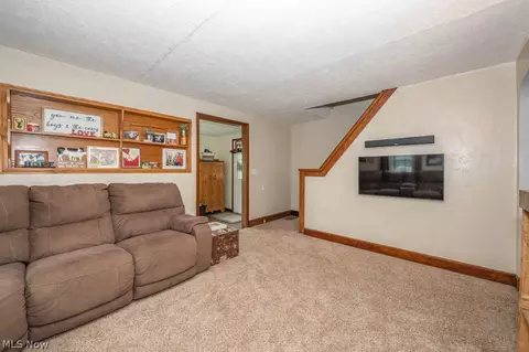 4106 North St, Beloit, OH 44609 photo 6