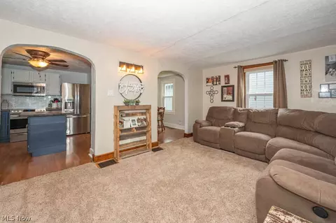 4106 North St, Beloit, OH 44609 photo 7