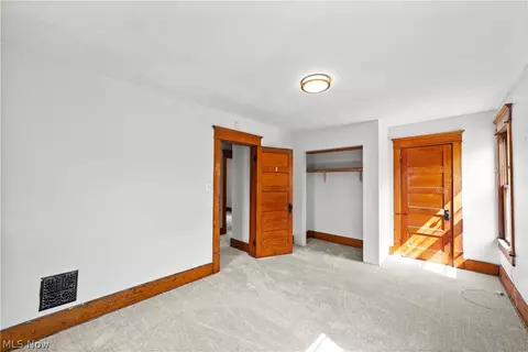 Bedroom - 134 Summit St, Wadsworth, OH 44281 photo 9 of 11