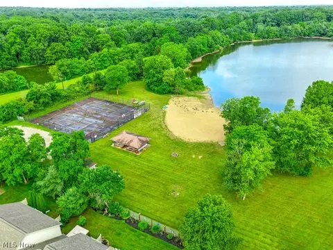 View/Area - 109 Olson Spur, Munroe Falls, OH 44262 photo 2 of 3