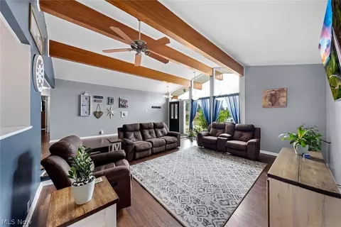 4051 Rollingview Dr, Seven Hills, OH 44131 photo 6