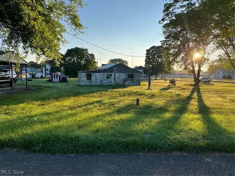 508 Adams St, Conesville, OH 43821 photo 7