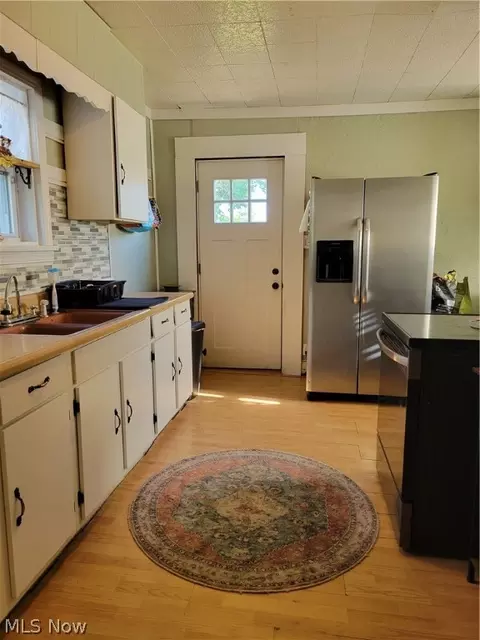 Entry Way - 331 S 8th St, Coshocton, OH 43812 photo 1 of 1